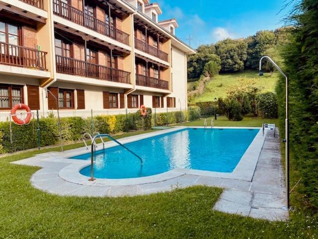 Apartamentos Club Condal Comillas Eksteriør bilde